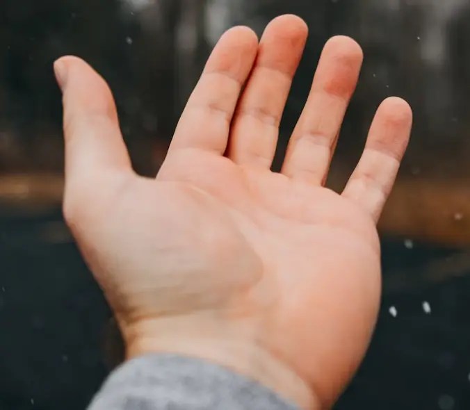 Can Cold Cause Numbness in Fingers? Health Advisor