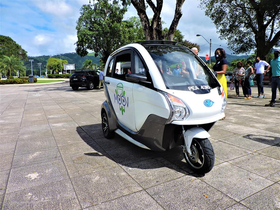 New electric tricycle and hybrid car MOOV’s its way through PoS IzzSo News travels fast