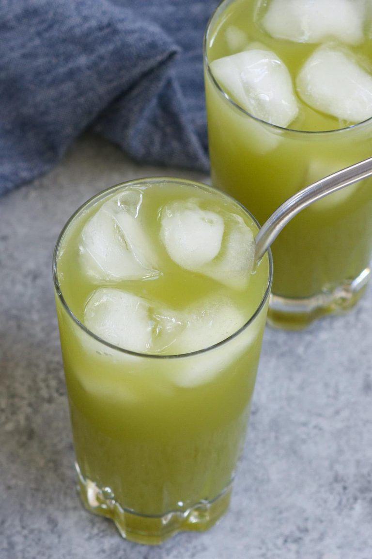 Matcha Lemonade (Starbucks Copycat Recipe)