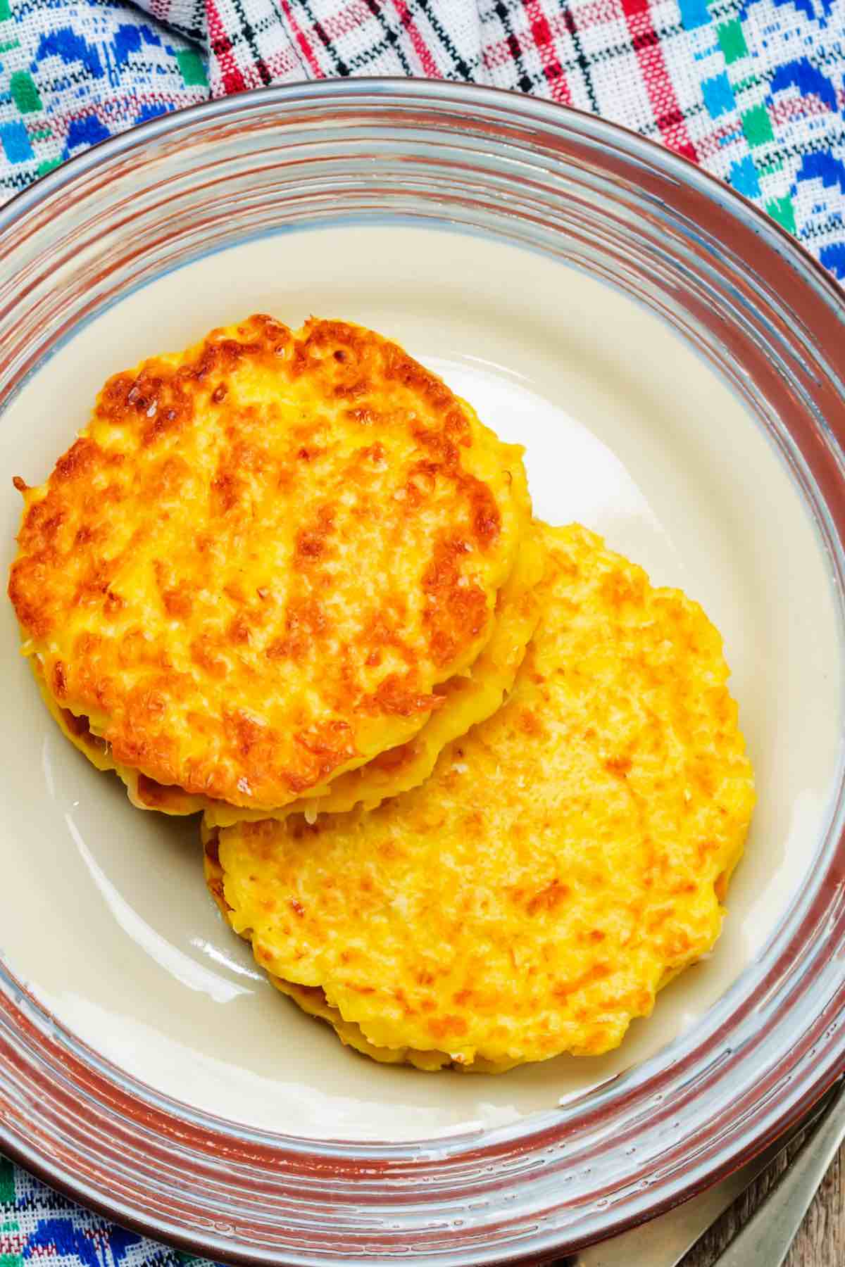 Corn Pone (Easy Southern Fried Cornmeal Bread Recipe) IzzyCooking