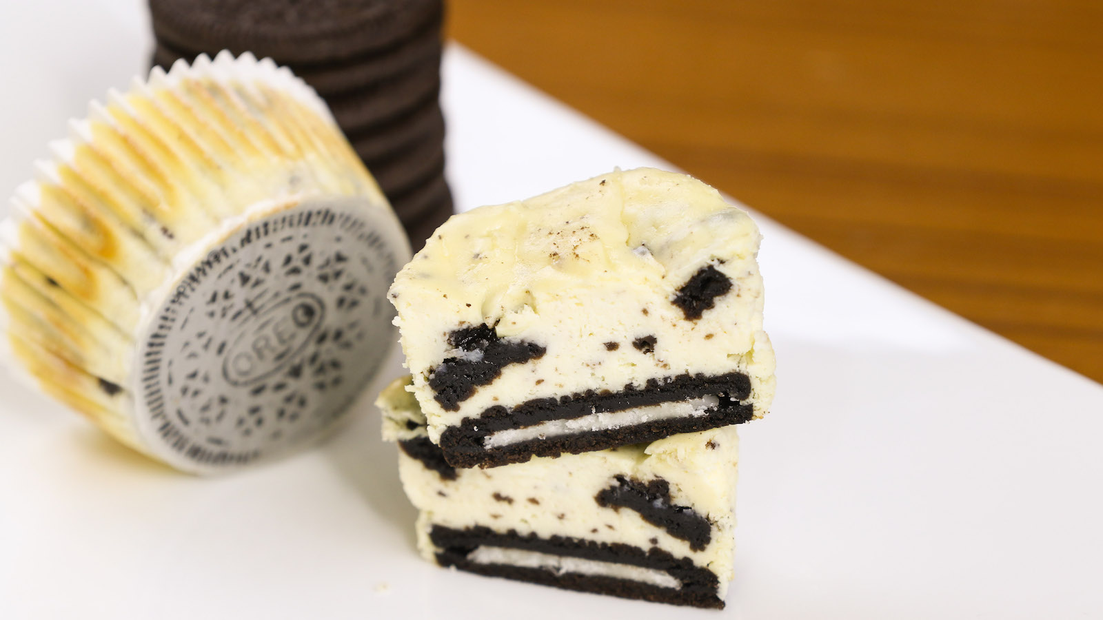 20 Easy Baking Recipes (Popular Baked Goods) IzzyCooking