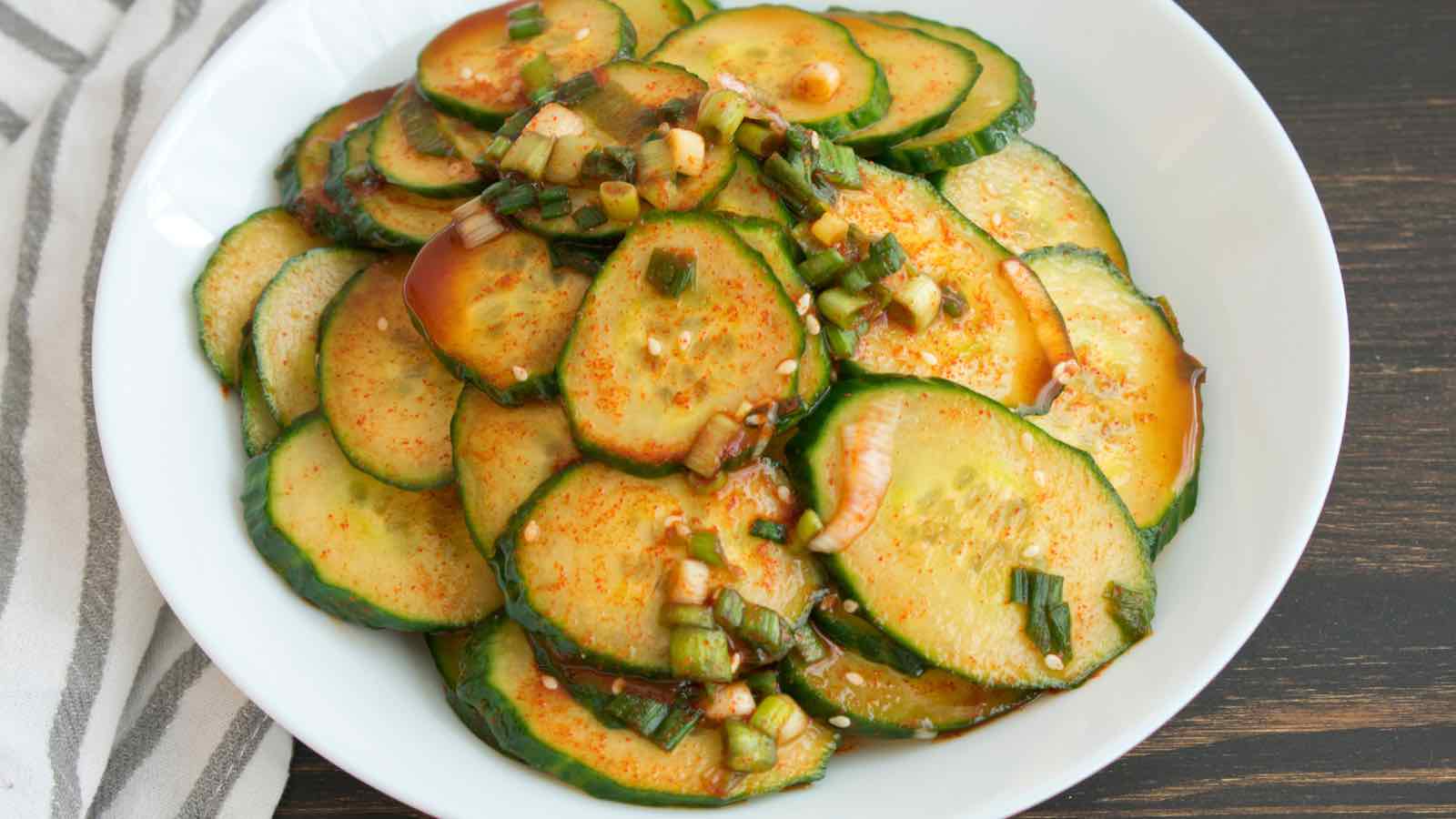 17 Easy Korean Side Dishes (Vegetable Banchan & More) IzzyCooking