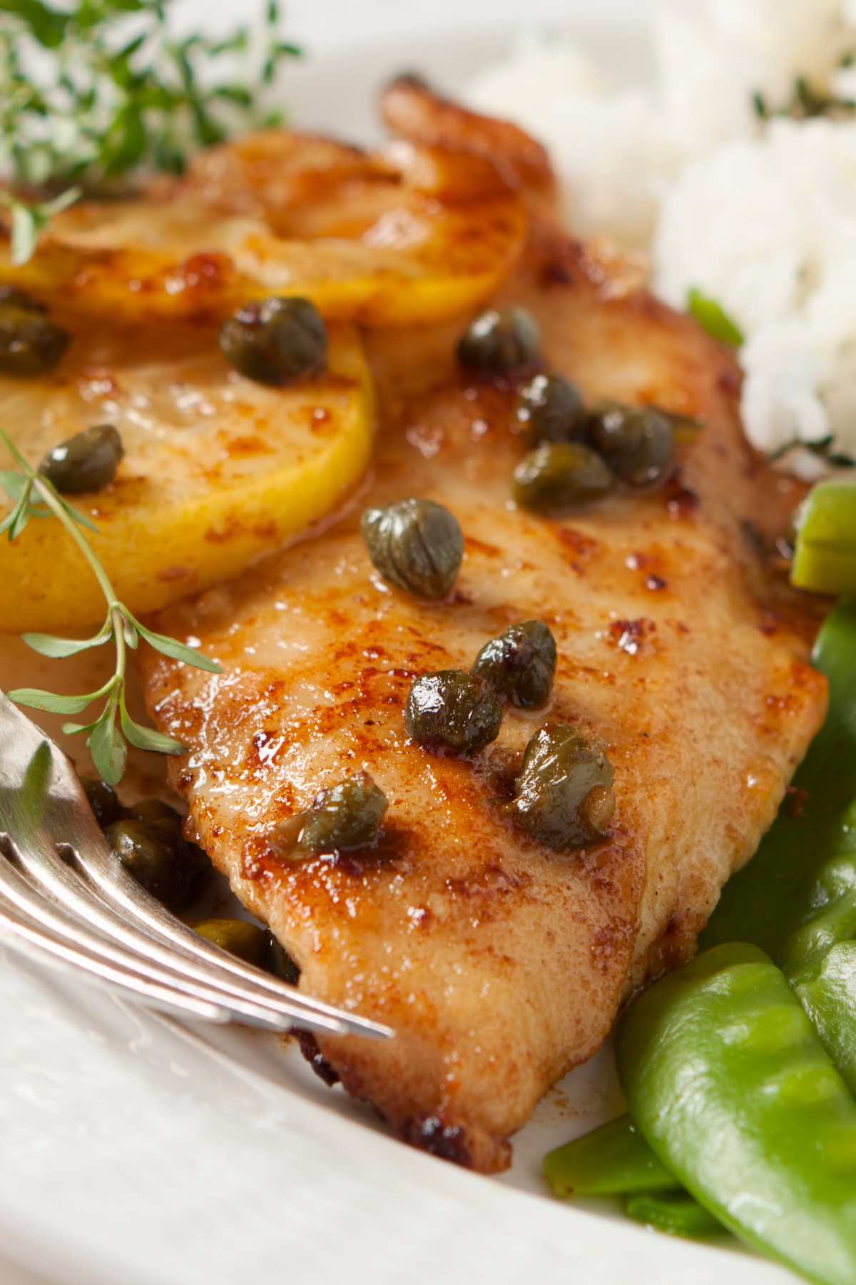 What to Serve with Chicken Piccata (15 Best Chicken Piccata Sides