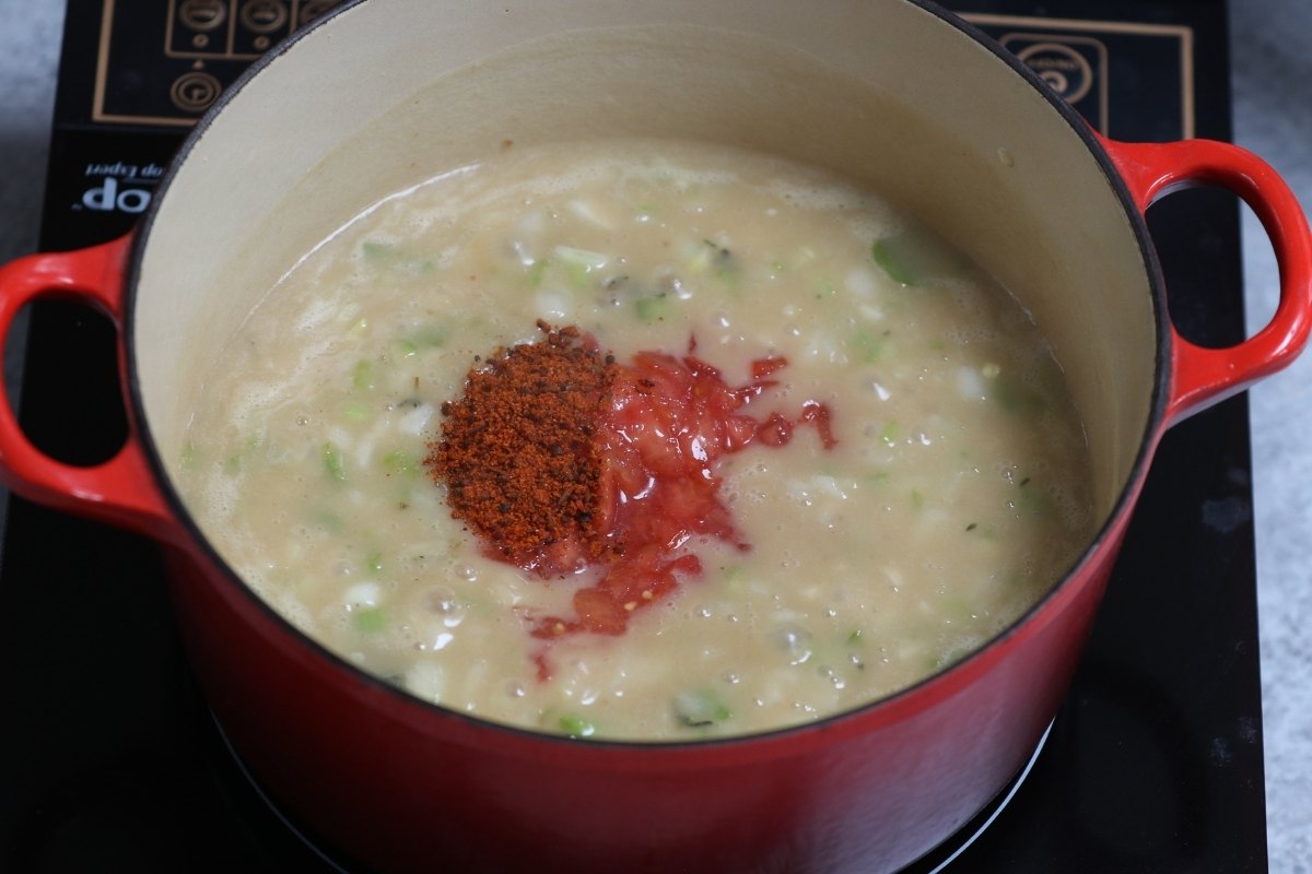 Best Cajun Crawfish Etouffee (Louisiana Style) IzzyCooking