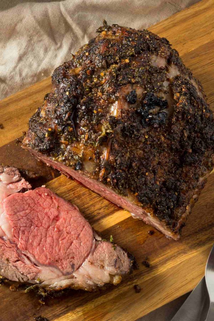 How To Reheat Prime Rib (4 Best Methods) IzzyCooking