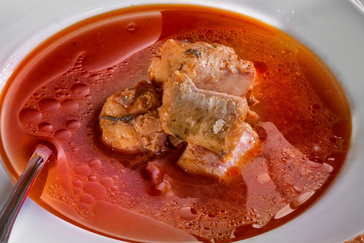 Easy Fish Soup Recipe IzzyCooking