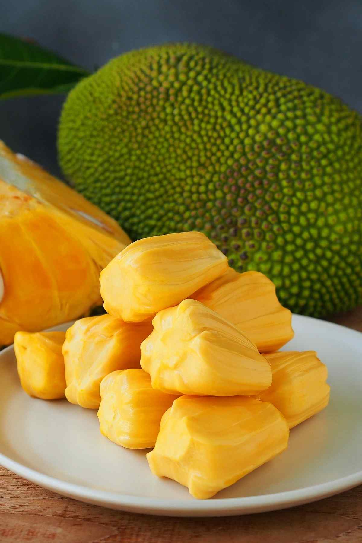 14 Most Popular Tropical Fruits IzzyCooking