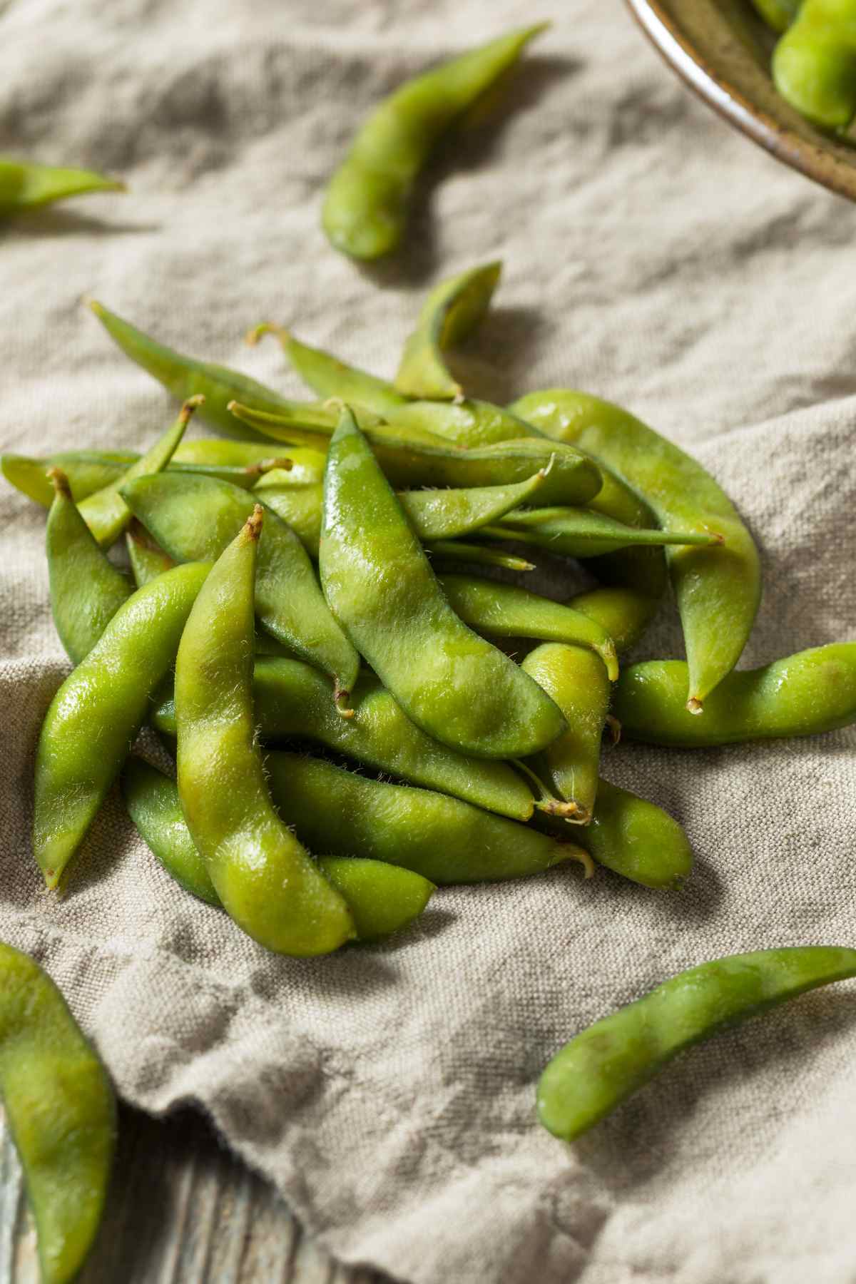 Is Edamame Keto and Carbs in Edamame IzzyCooking