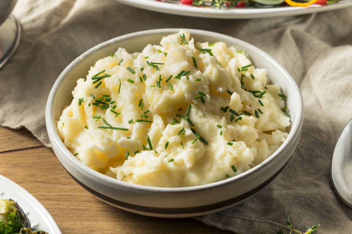 Are Potatoes Keto and Carbs in Potatoes (+ Keto Potatoes Recipes