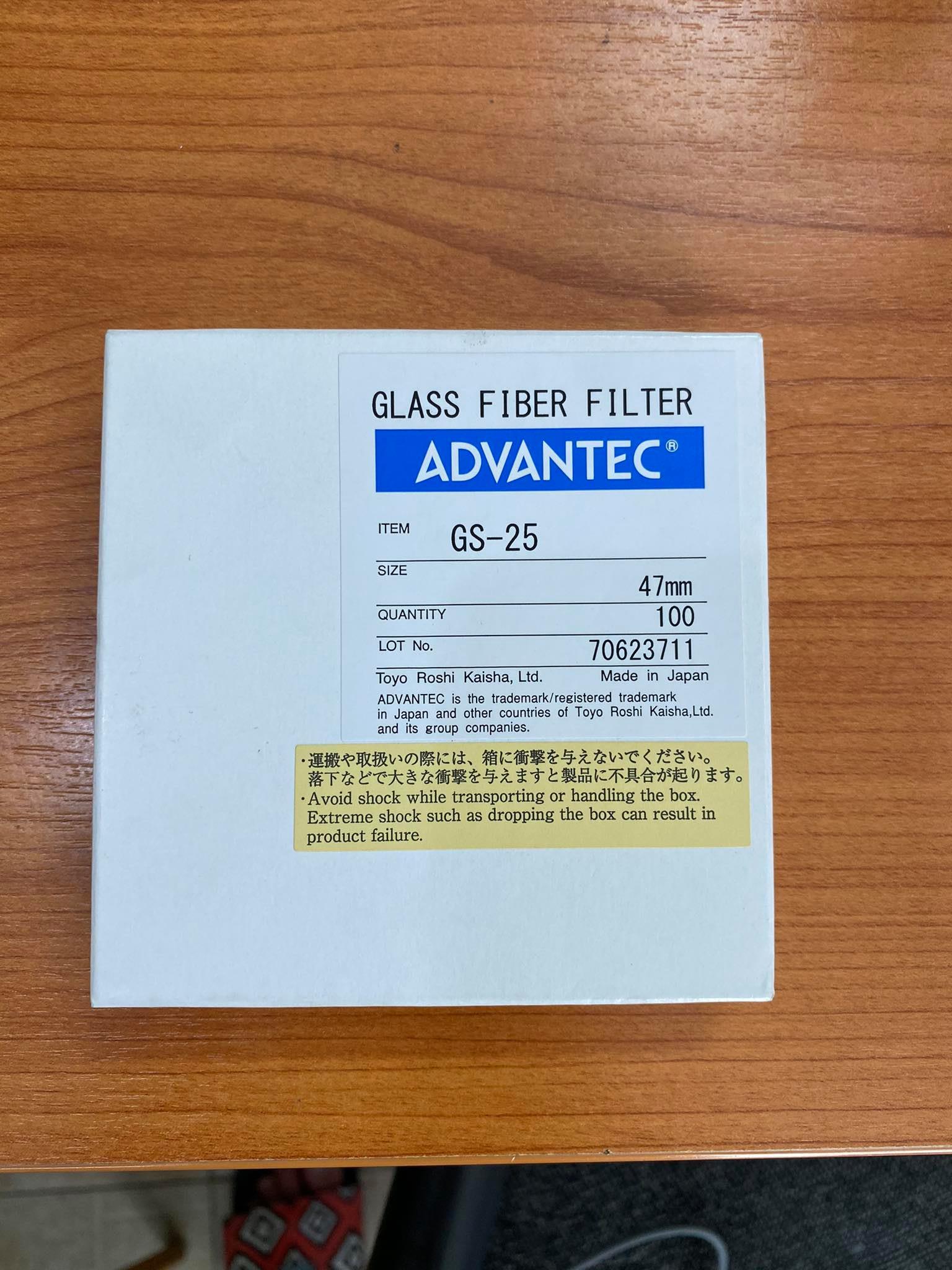 Glass fiber filter GS25 dia. 47 mm. (100 แผ่น/กล่อง) ยี่ห้อ Advantec