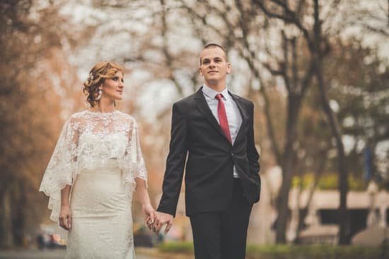 Can you change your last name after getting married? JacAnswers
