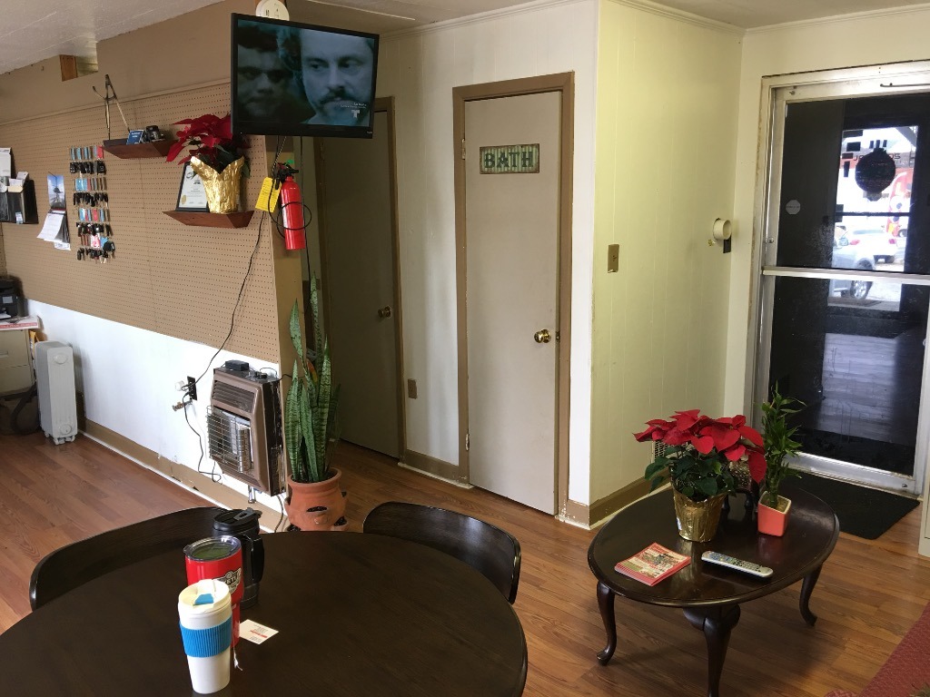 Jacintos Auto Sales LLC