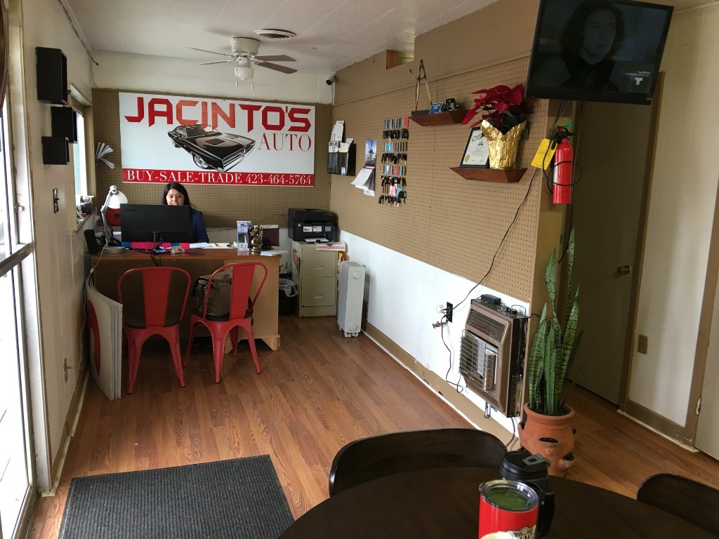 Jacintos Auto Sales LLC