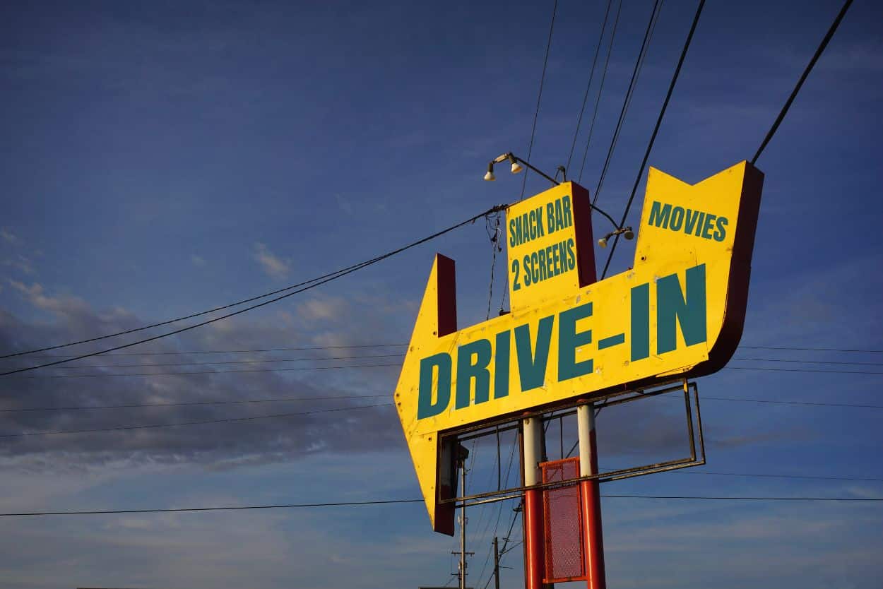 Minnesota's DriveIn Theaters Experience Movie Magic Near You!
