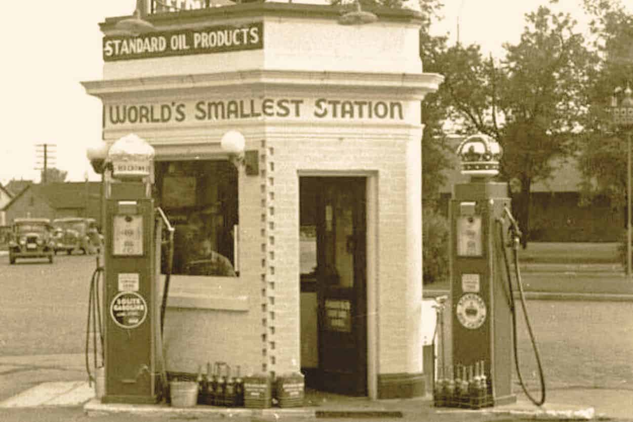 See the World's Smallest Gas Station in this Minnesota Town!