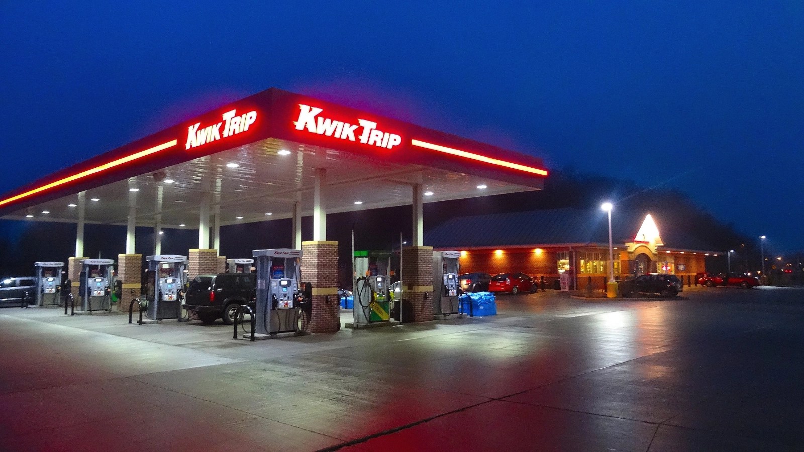 Popular Wisconsin Gas Station Kwik Trip Battles Bed Bug Scare