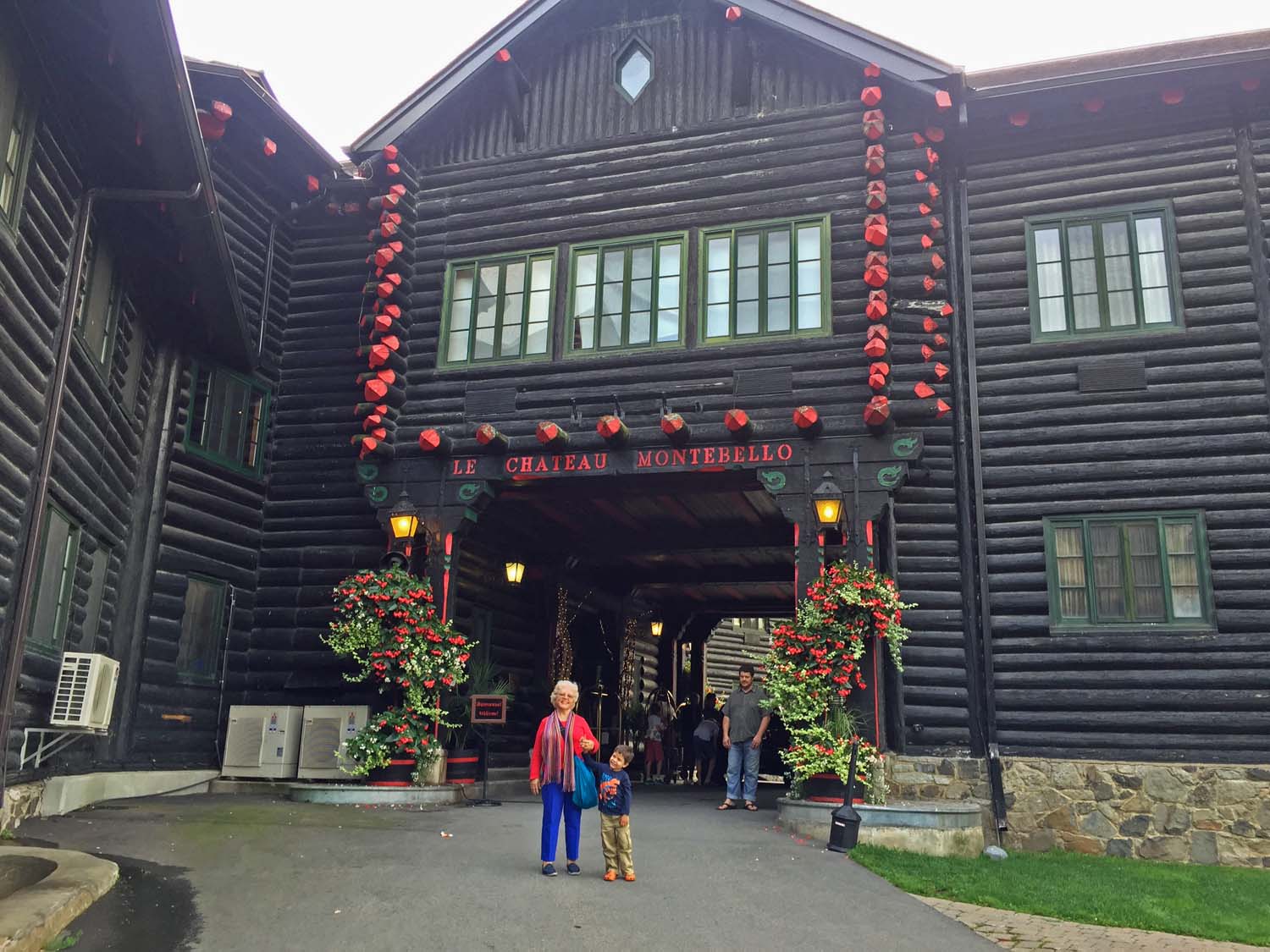 Montebello Jack & Sue