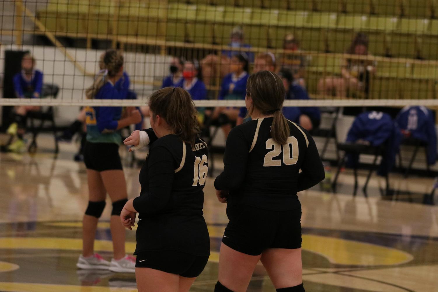 Sr. High Volleyball vs Bergman The Jacket Journal