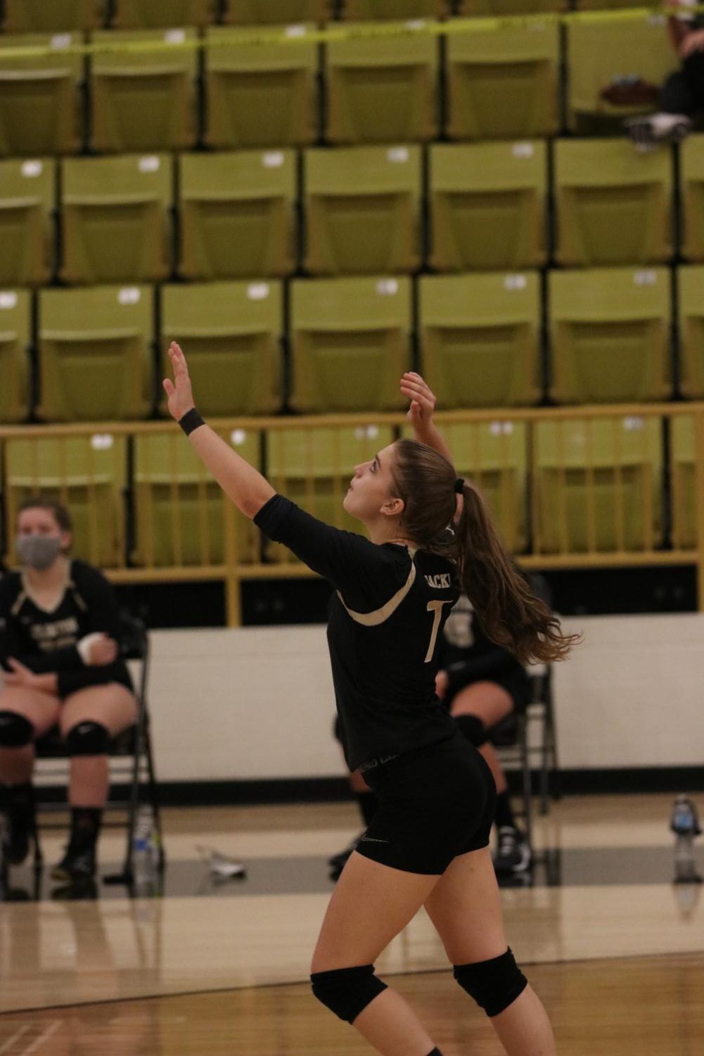 Sr. High Volleyball vs Bergman The Jacket Journal