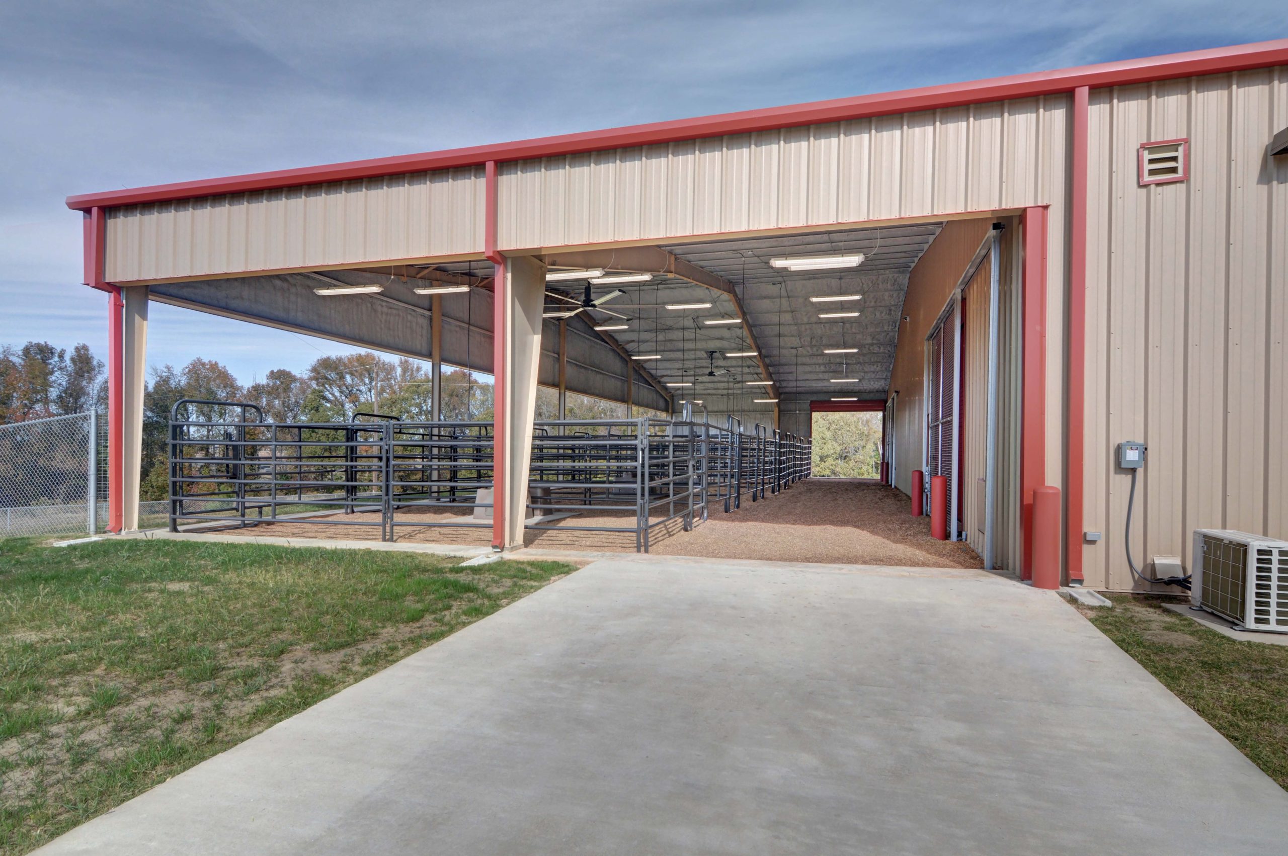 AlbaGolden ISD Ag Barn Jackson Construction