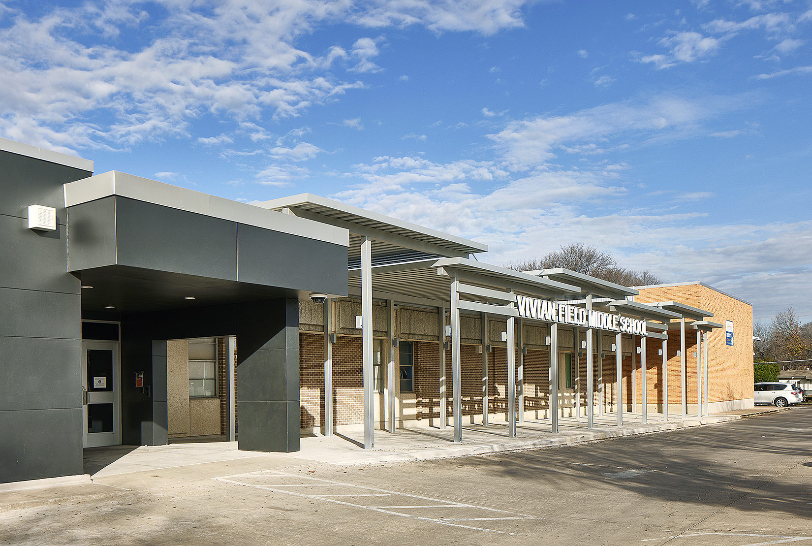 CFBISD Vivian Field Middle School Jackson Construction