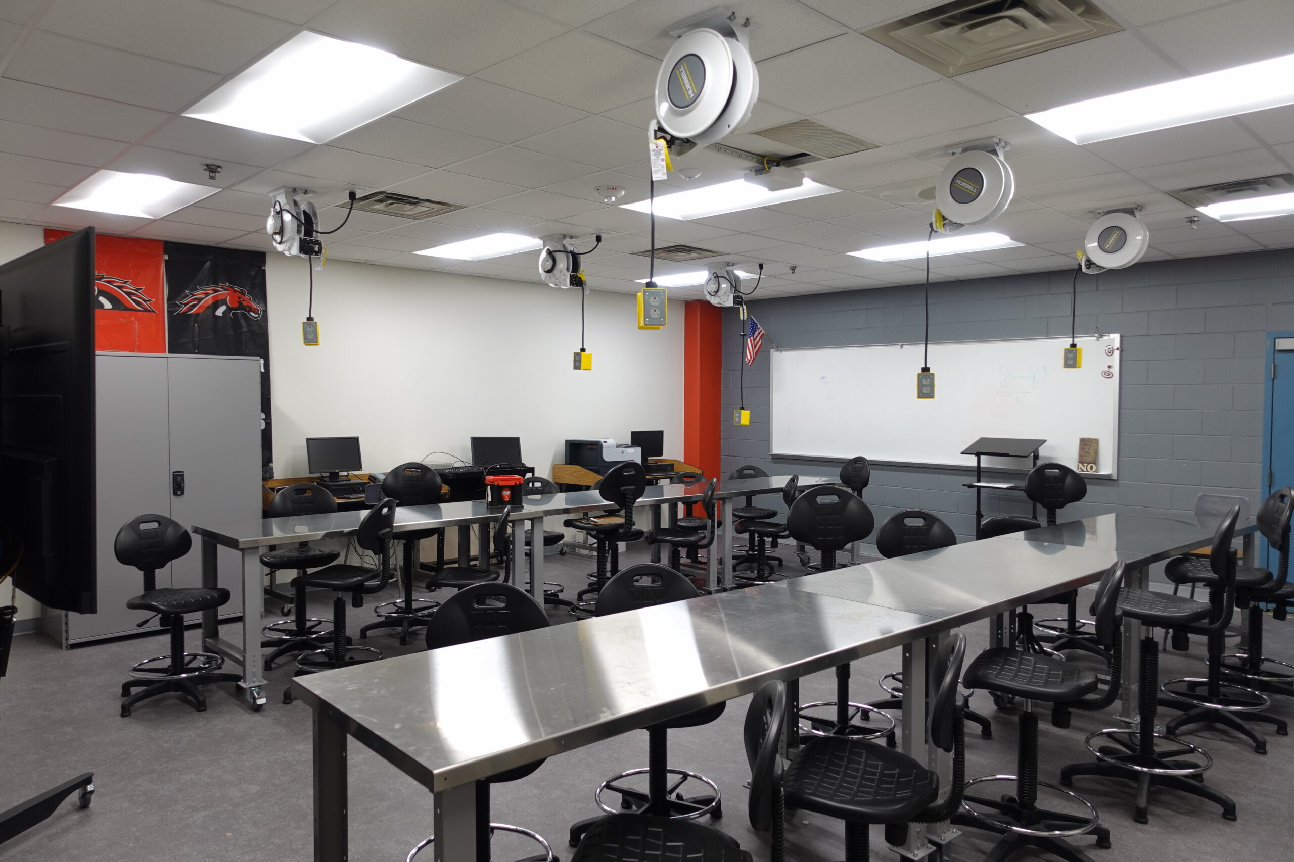 CarrolltonFarmers Branch ISD Creekview High School Renovations