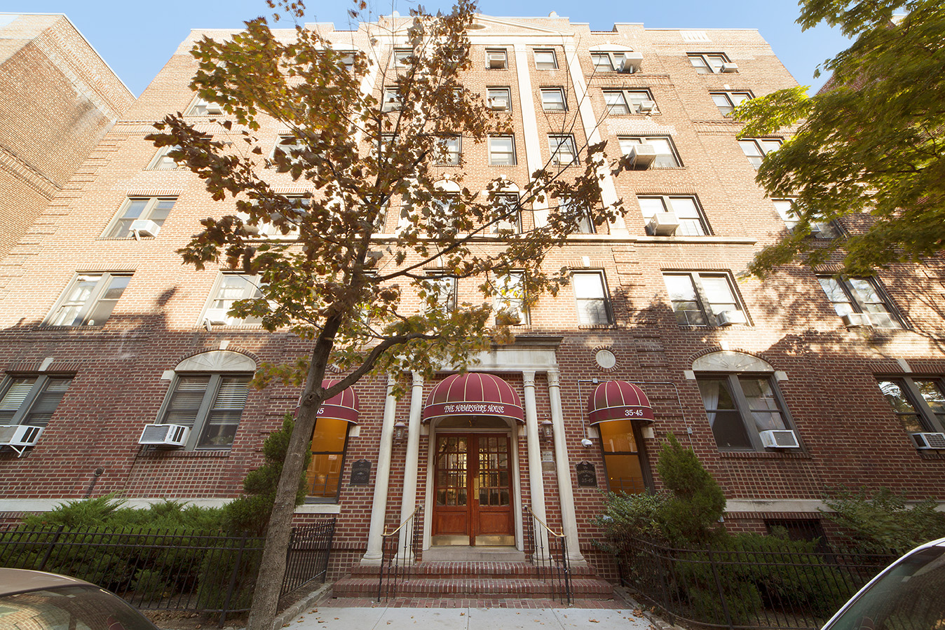 Hampshire House JACKSON HEIGHTS REAL ESTATE LISTINGS