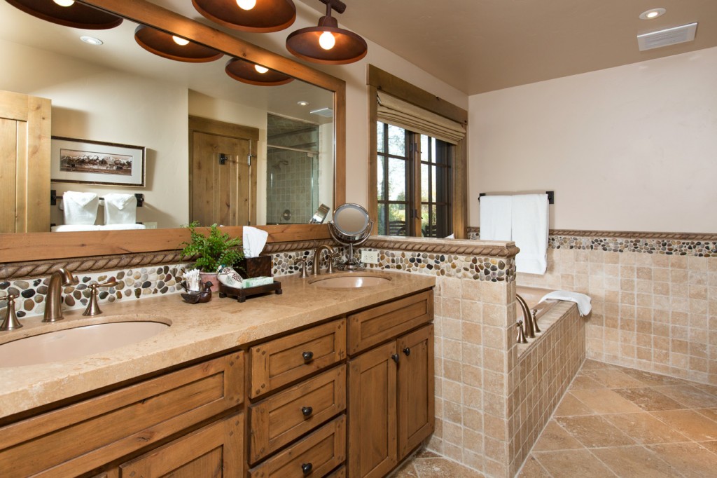 Luxury Cabin Vacation Rental at Jackson Hole Golf and Tennis