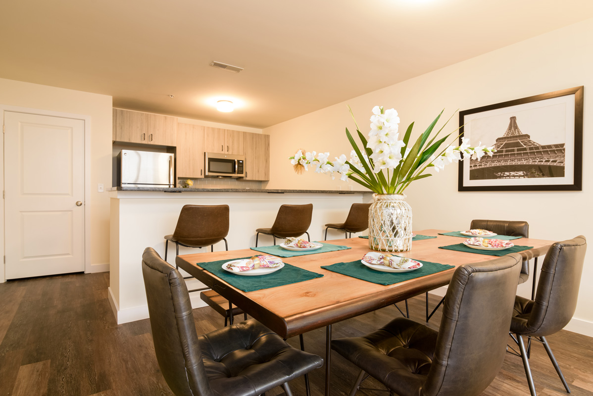 Gallery Jacksonville Green