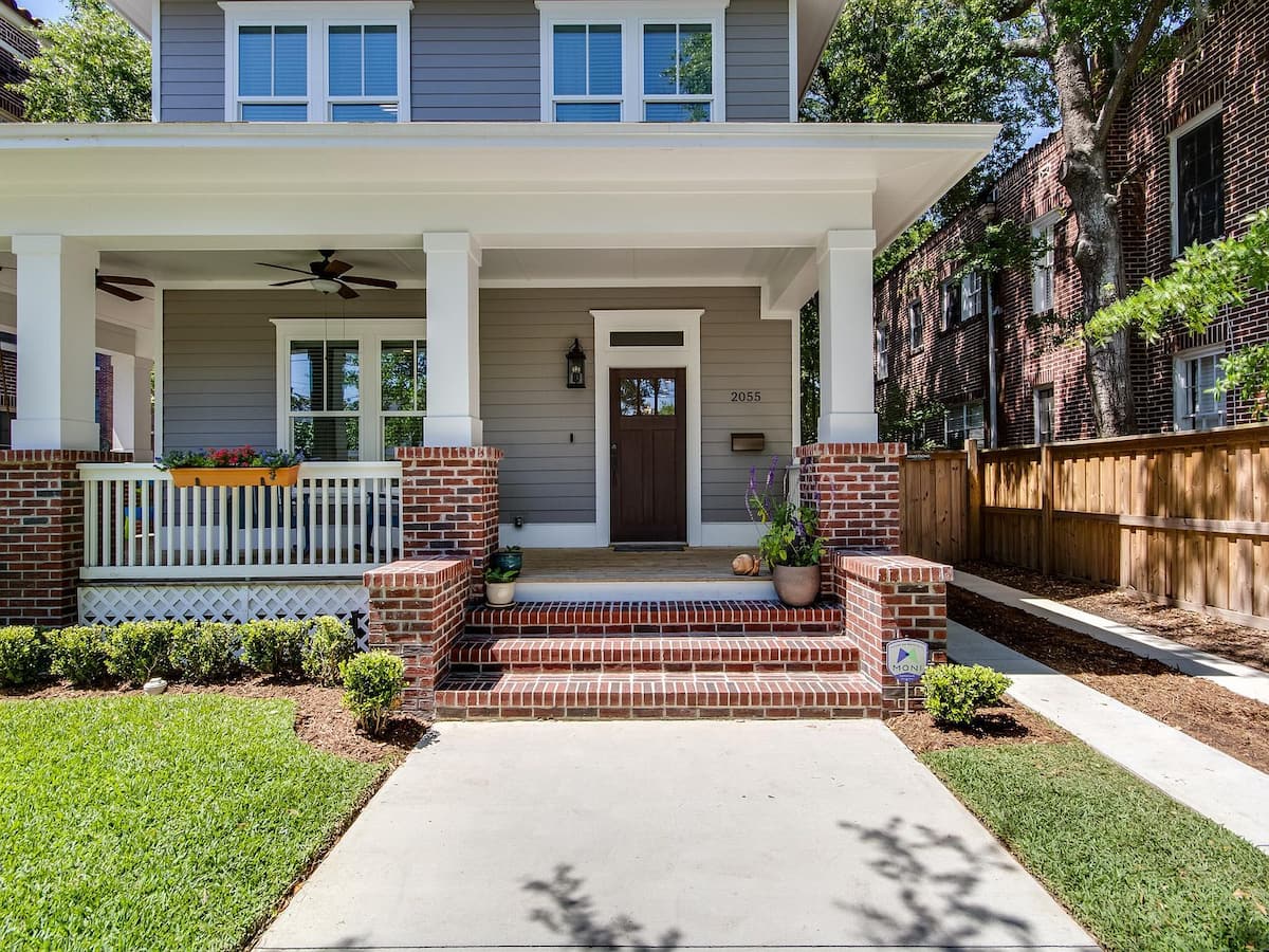 Best Pet Friendly Airbnbs and Vacation Rentals in Jacksonville