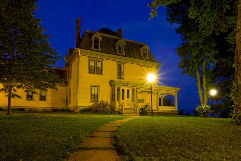 Charlottetown In Depth Jack's Tours PEI