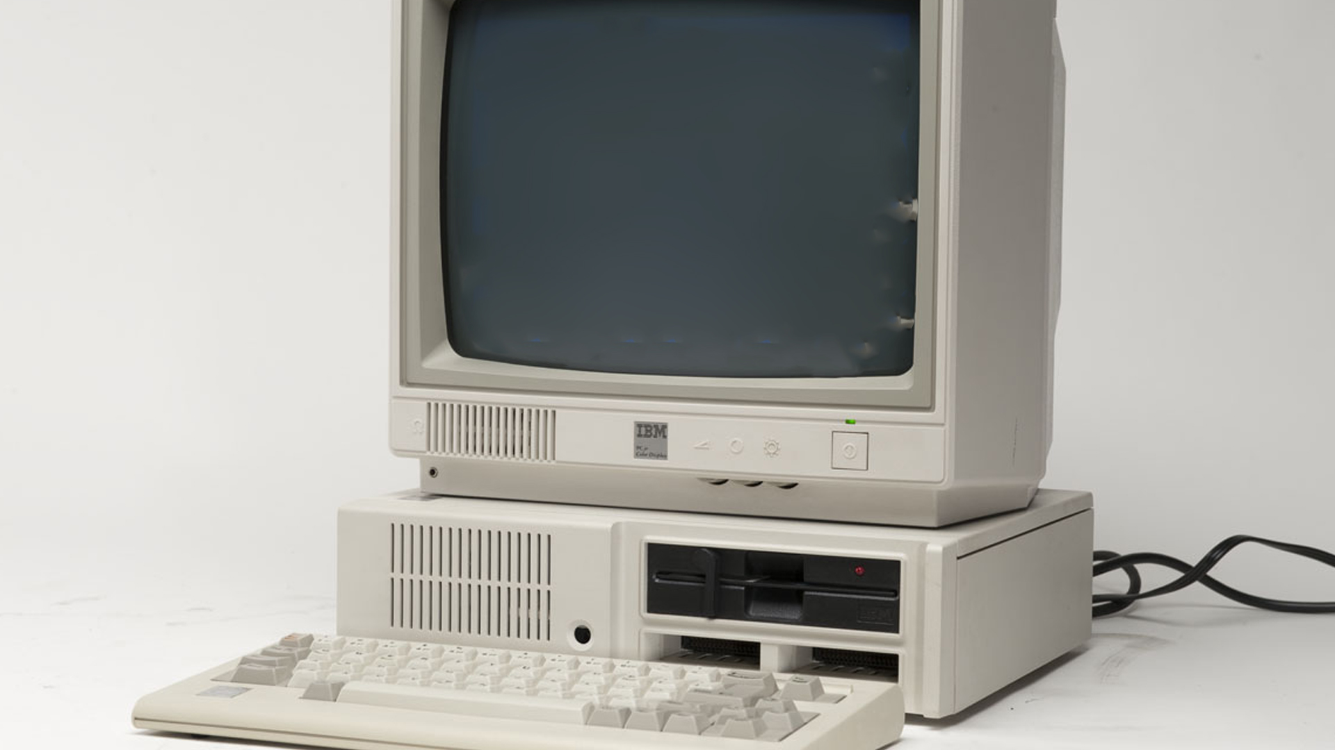 CRAZY ABOUT 80’S POP CULTURE? 18 AWESOME QUESTIONS