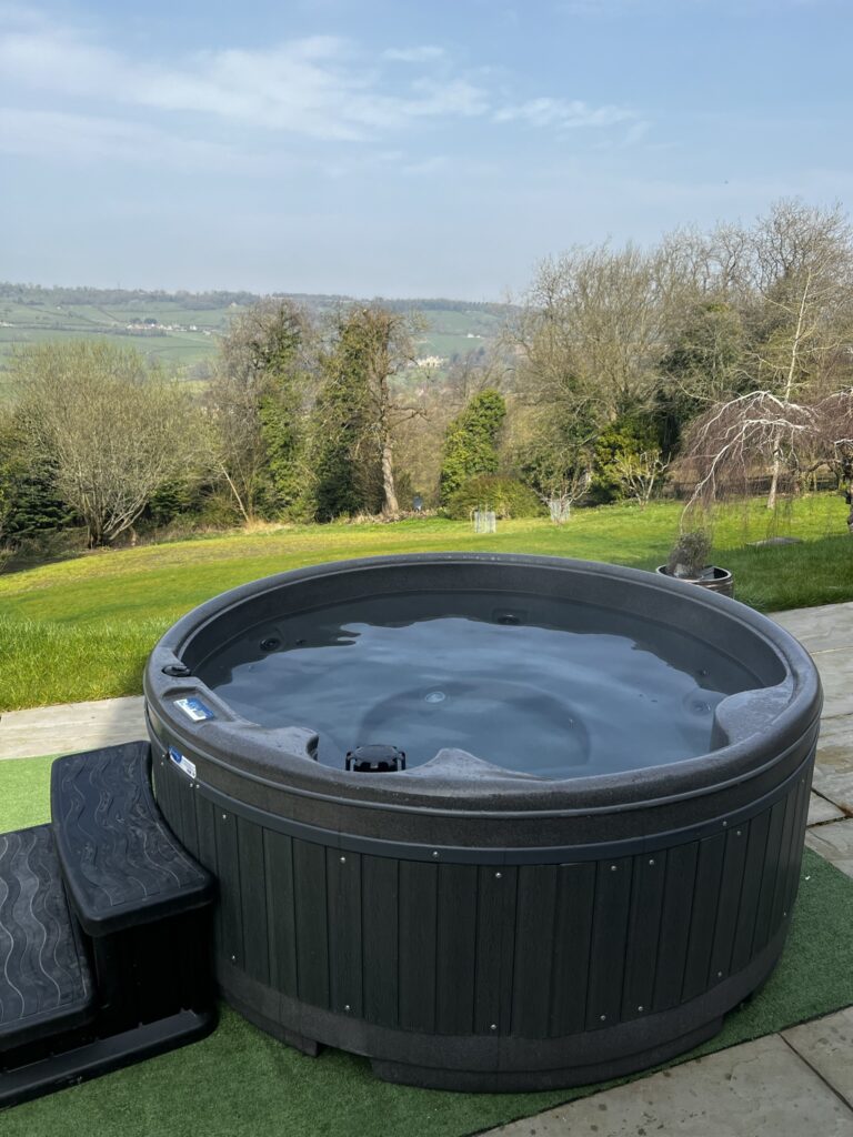 Top Tips for Hiring a Hot Tub in the South West Jack Uzzi