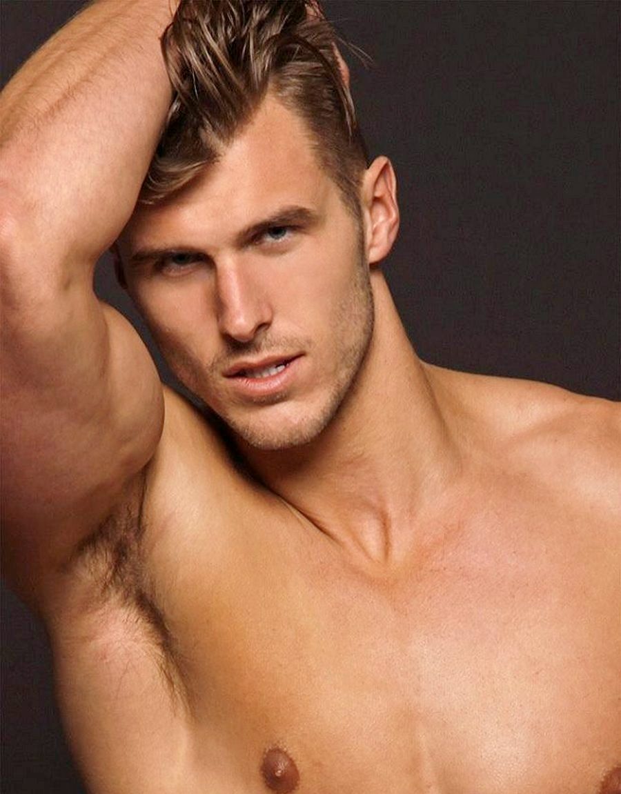 DUSTY LACHOWICZ | MEN OF SUBLIME BEAUTY