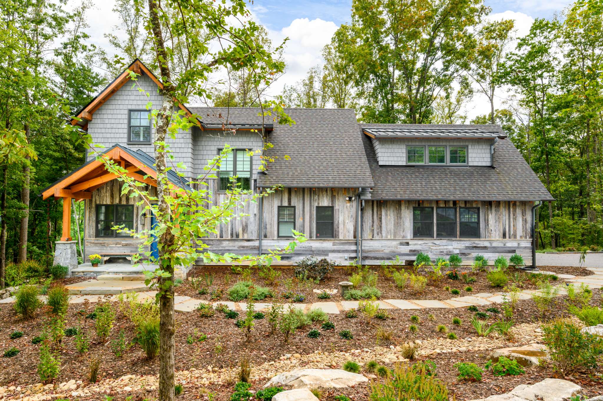 Sovereign Oaks Craftsman Jade Mountain Builders