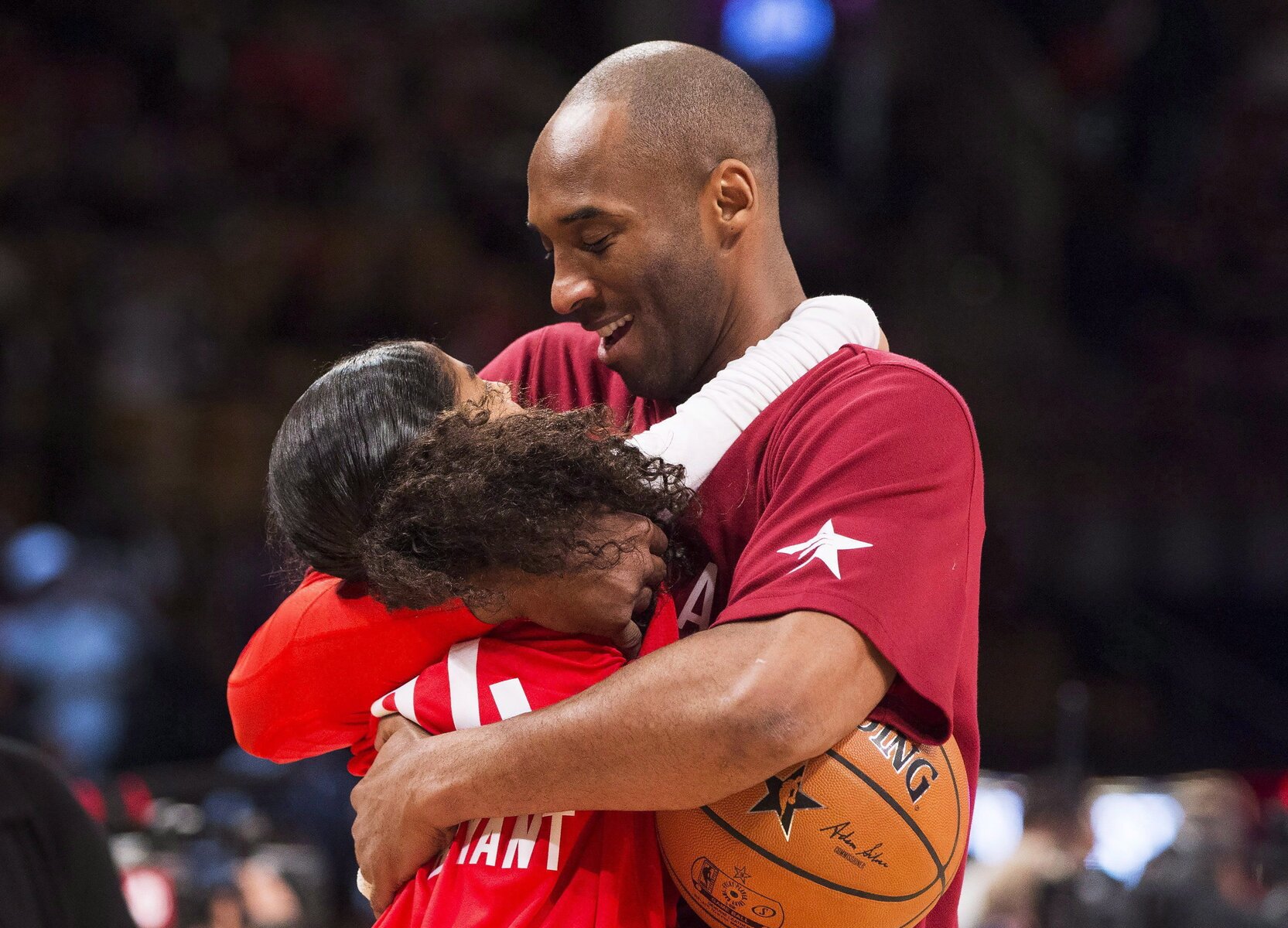 Latest, Trending in the World Kobe And Gigis Autopsy(013)