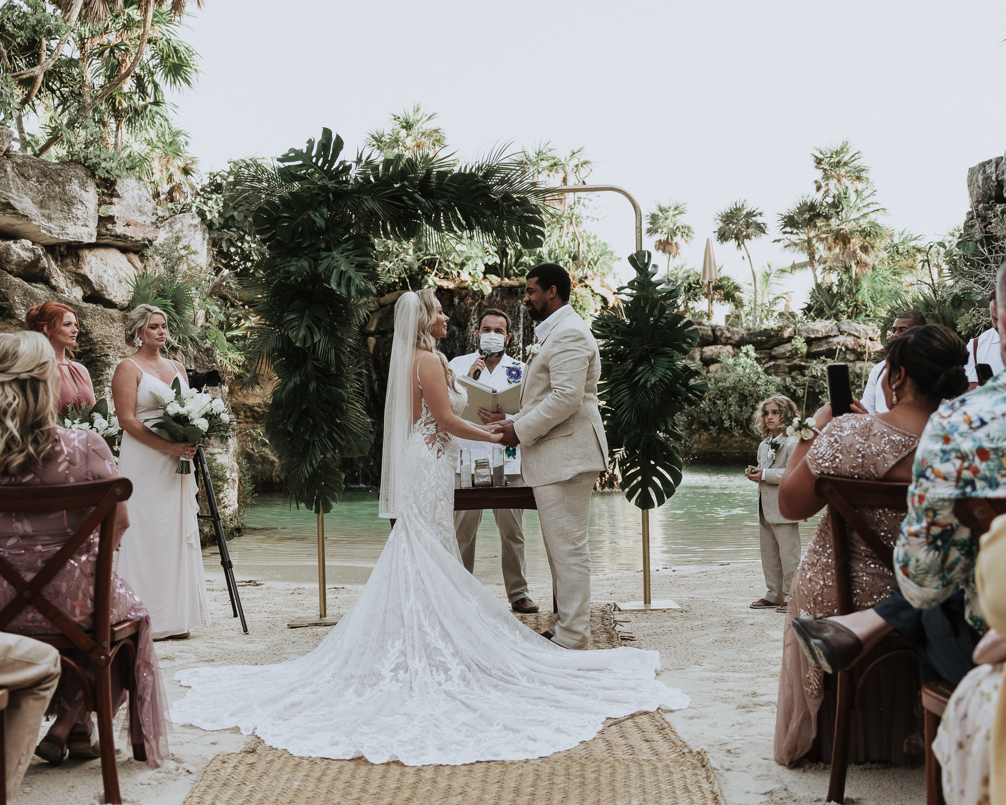 Ashley & Pete Jahlcob