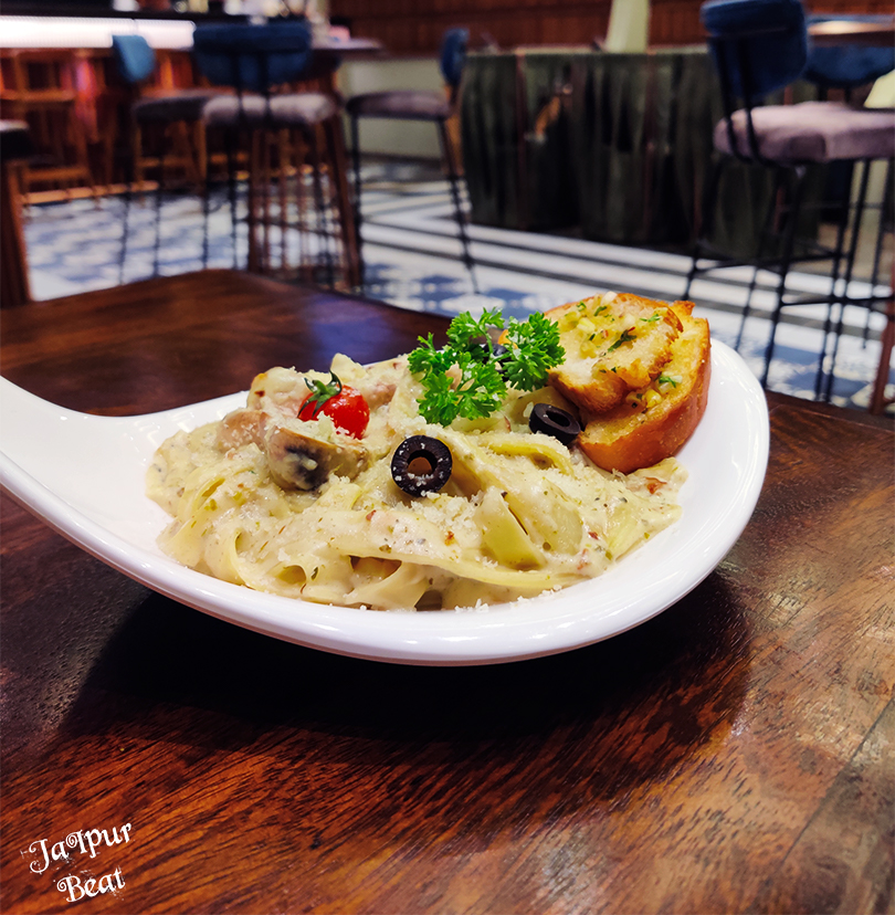 A New Sensational Resto Bar and Lounge in The Town Jaipur Beat