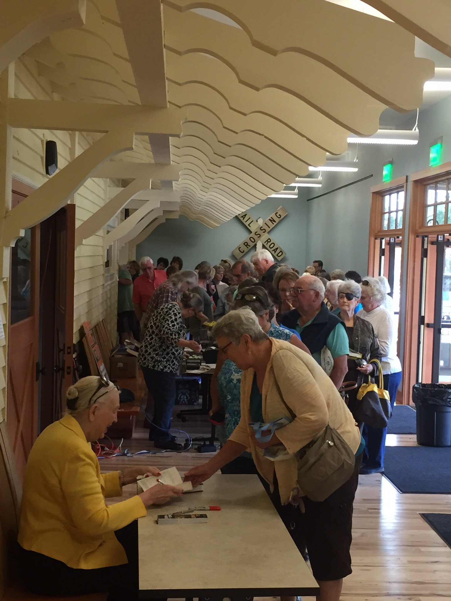 Tales from the DOTB tour, part 2 Yellow Bag? Check. Purse? Check