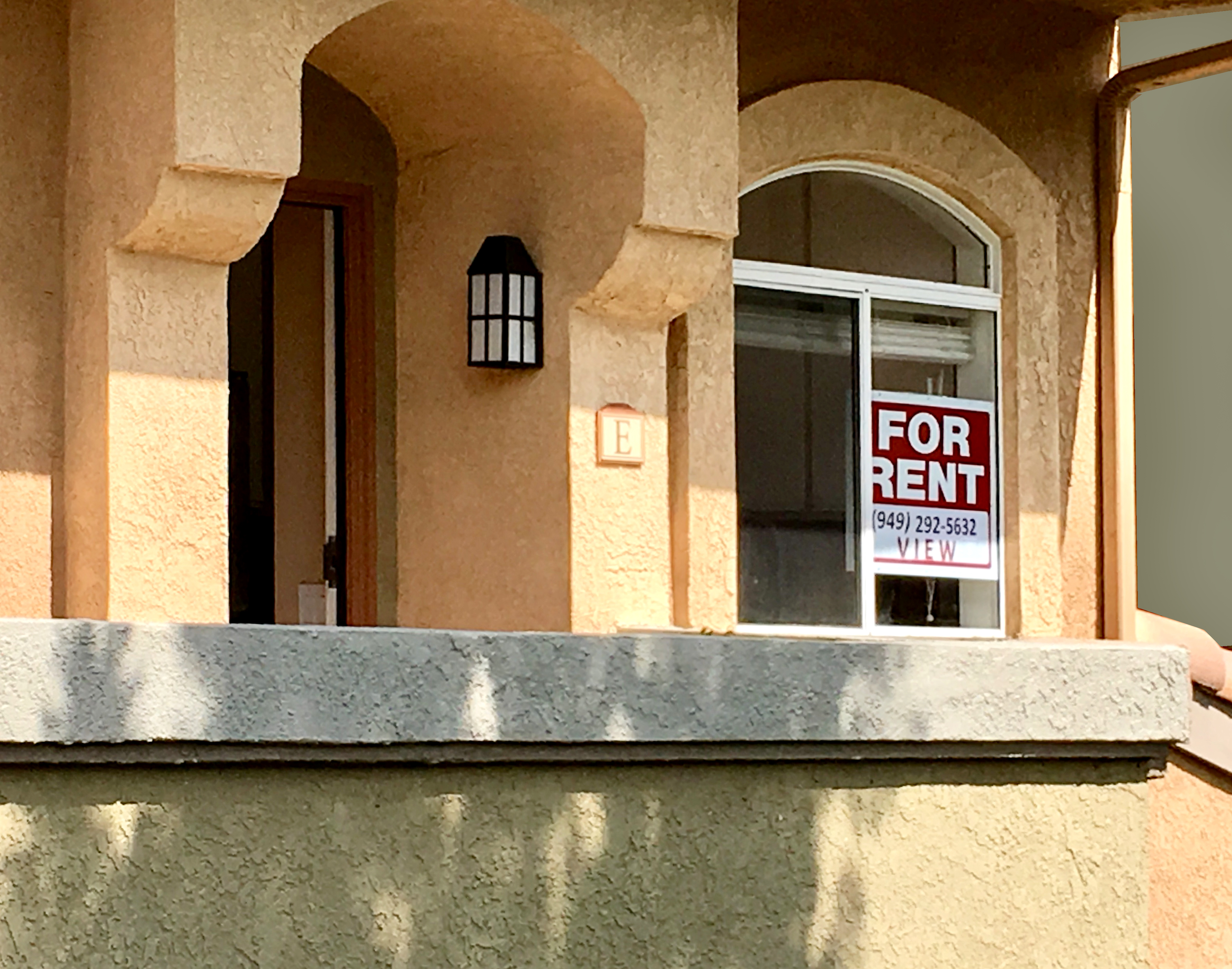 La Vista Condo Rental