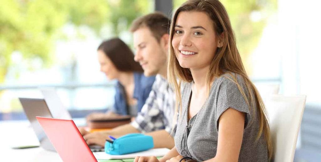 Armenian gov’t to help working students pay for university tuition