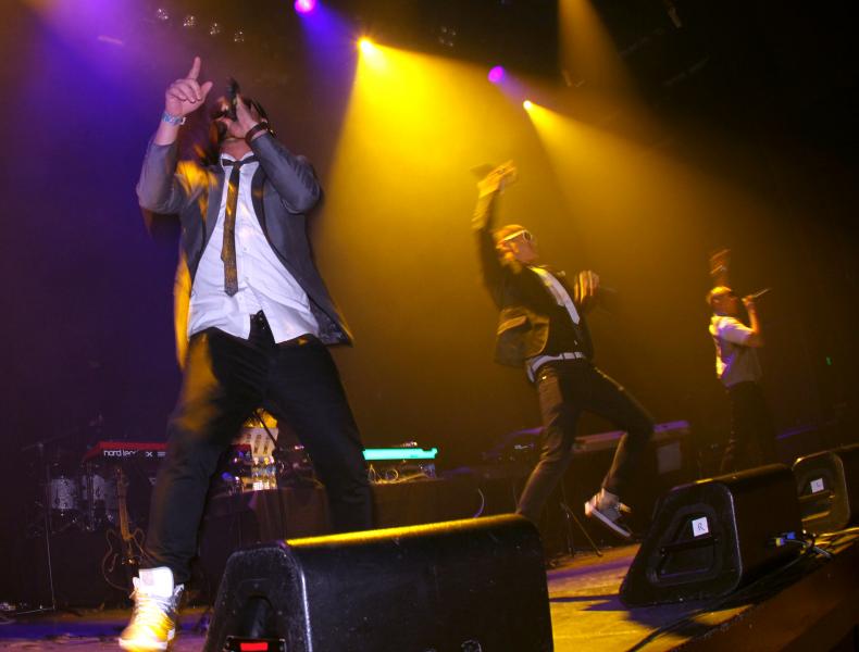 JAMAICA.video.STREAM LIGHTS! CAMERA! STREAM!… See the world the way