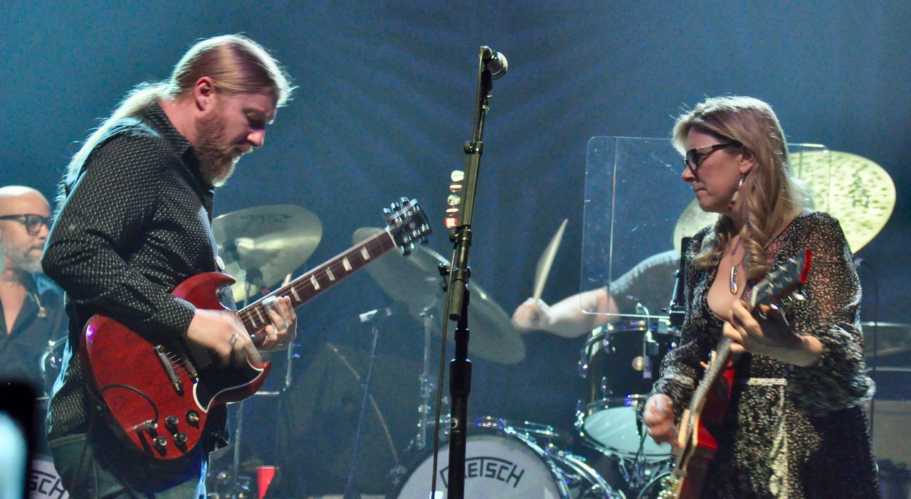 Tedeschi Trucks Band at the Tennessee Theatre