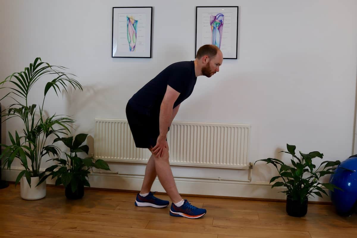 How to Treat a Baker's Cyst Behind the Knee?