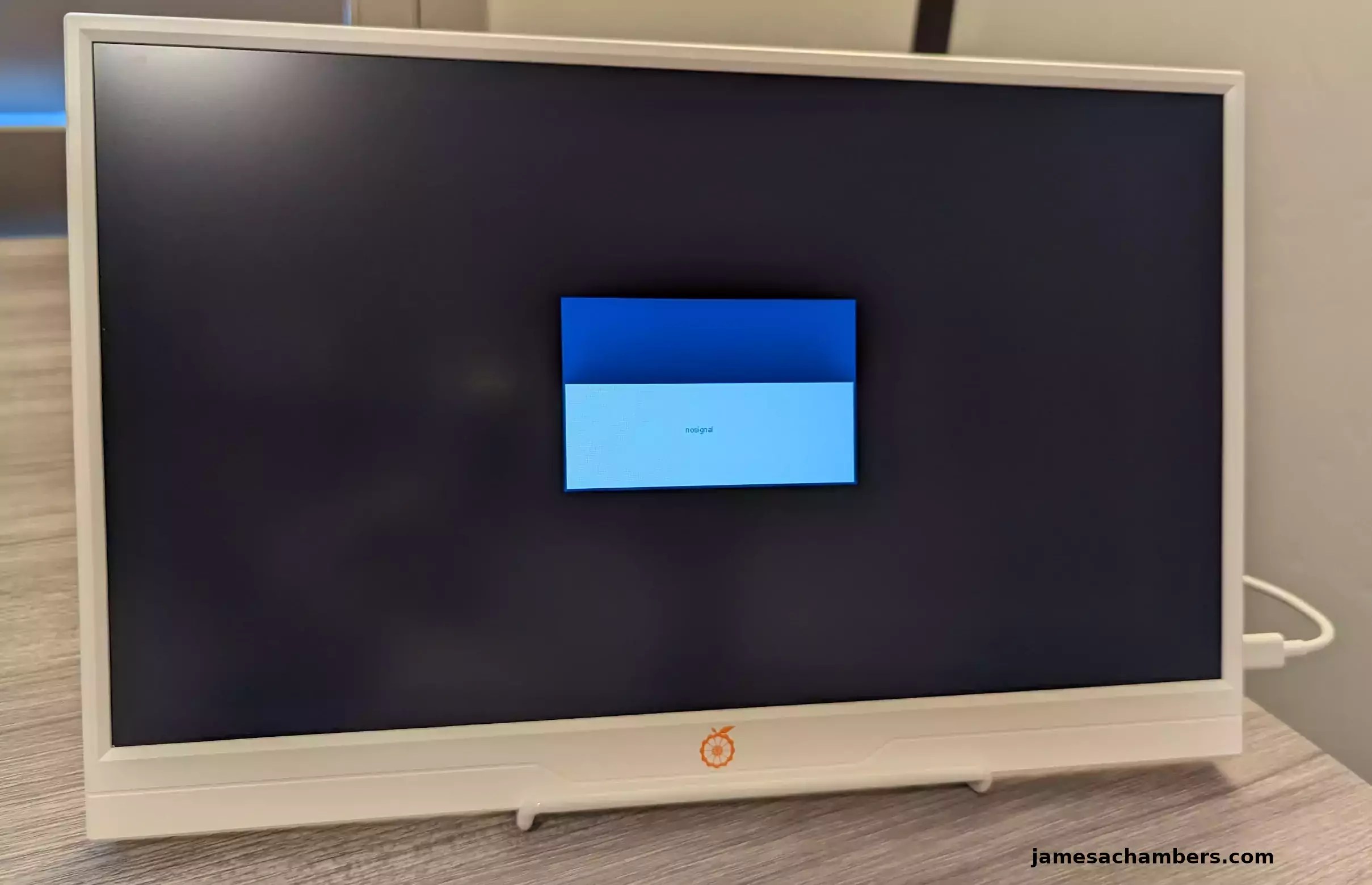 Orange Pi 14 Inch 1080P Portable Monitor Review