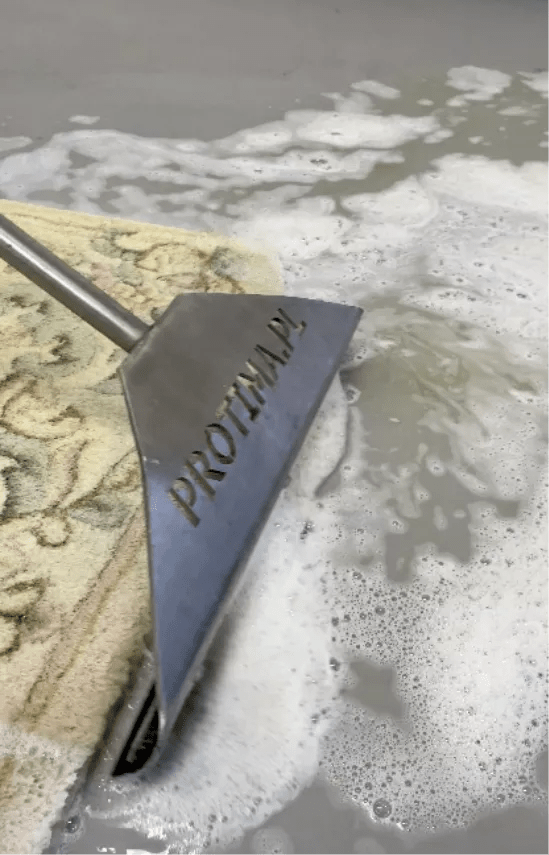 how is a Persian rug professionally cleaned or repaired?