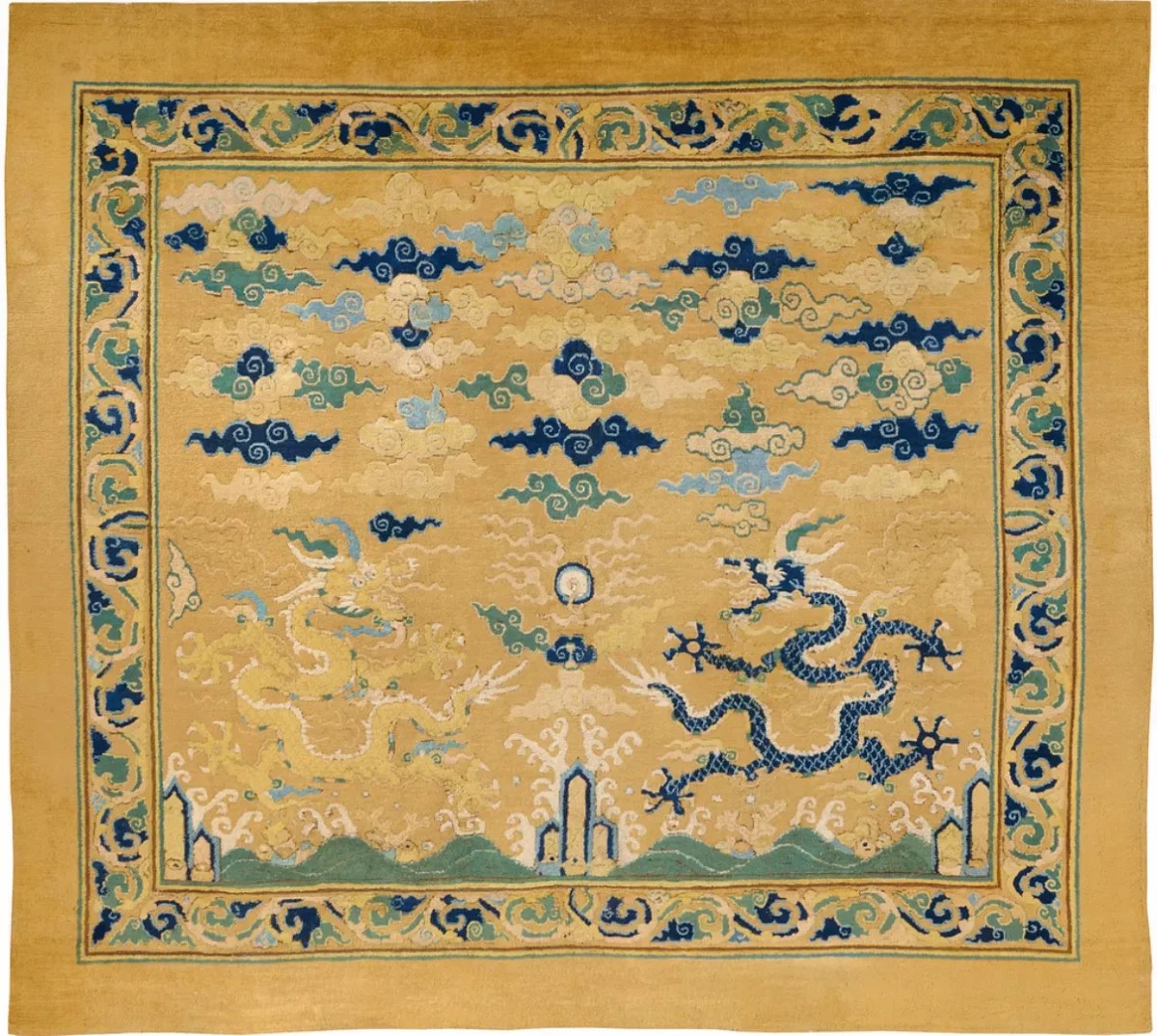 SPOTLIGHT ON CHINESE RUGS James Barclay