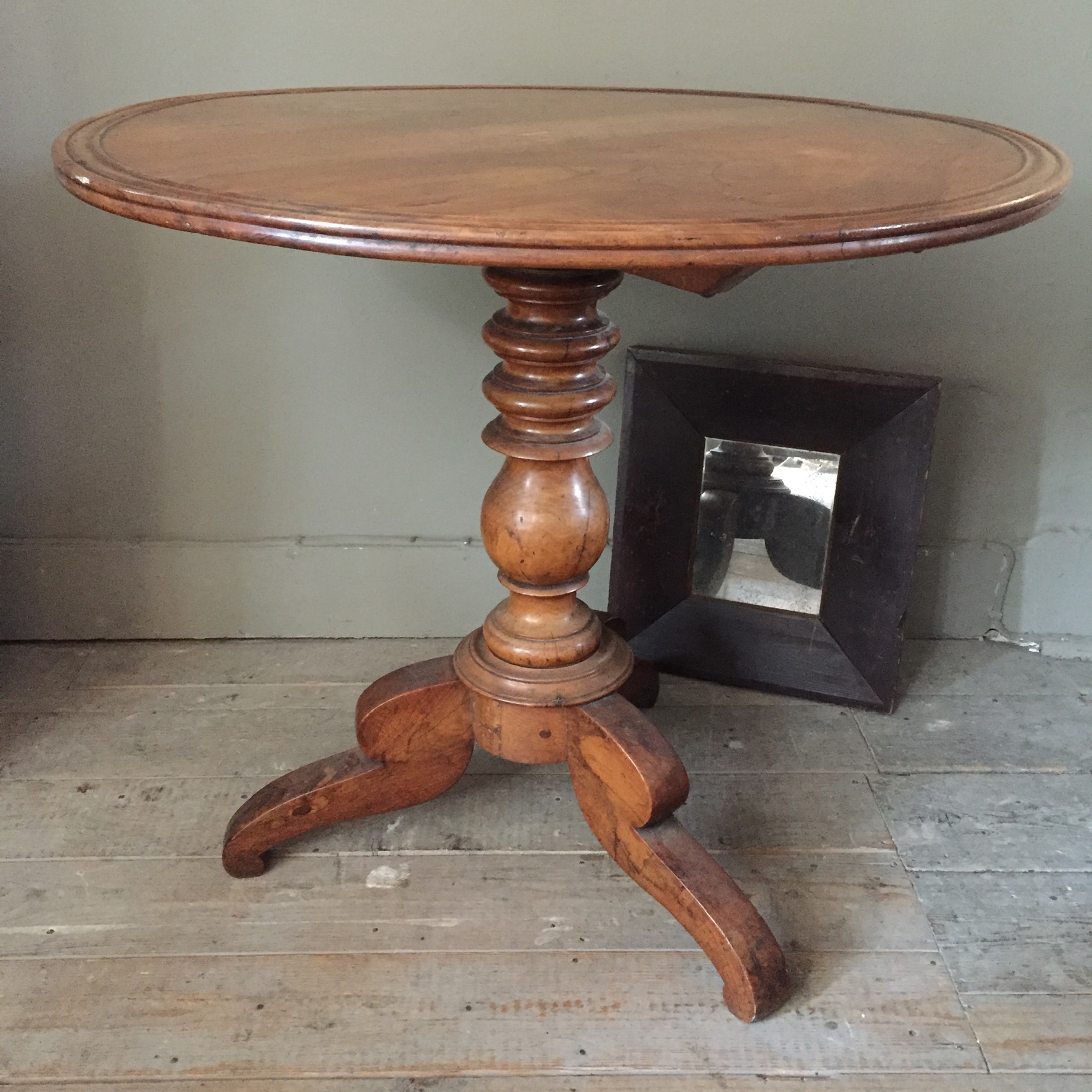 Walnut Tilt Top Table › James Iles Antiques