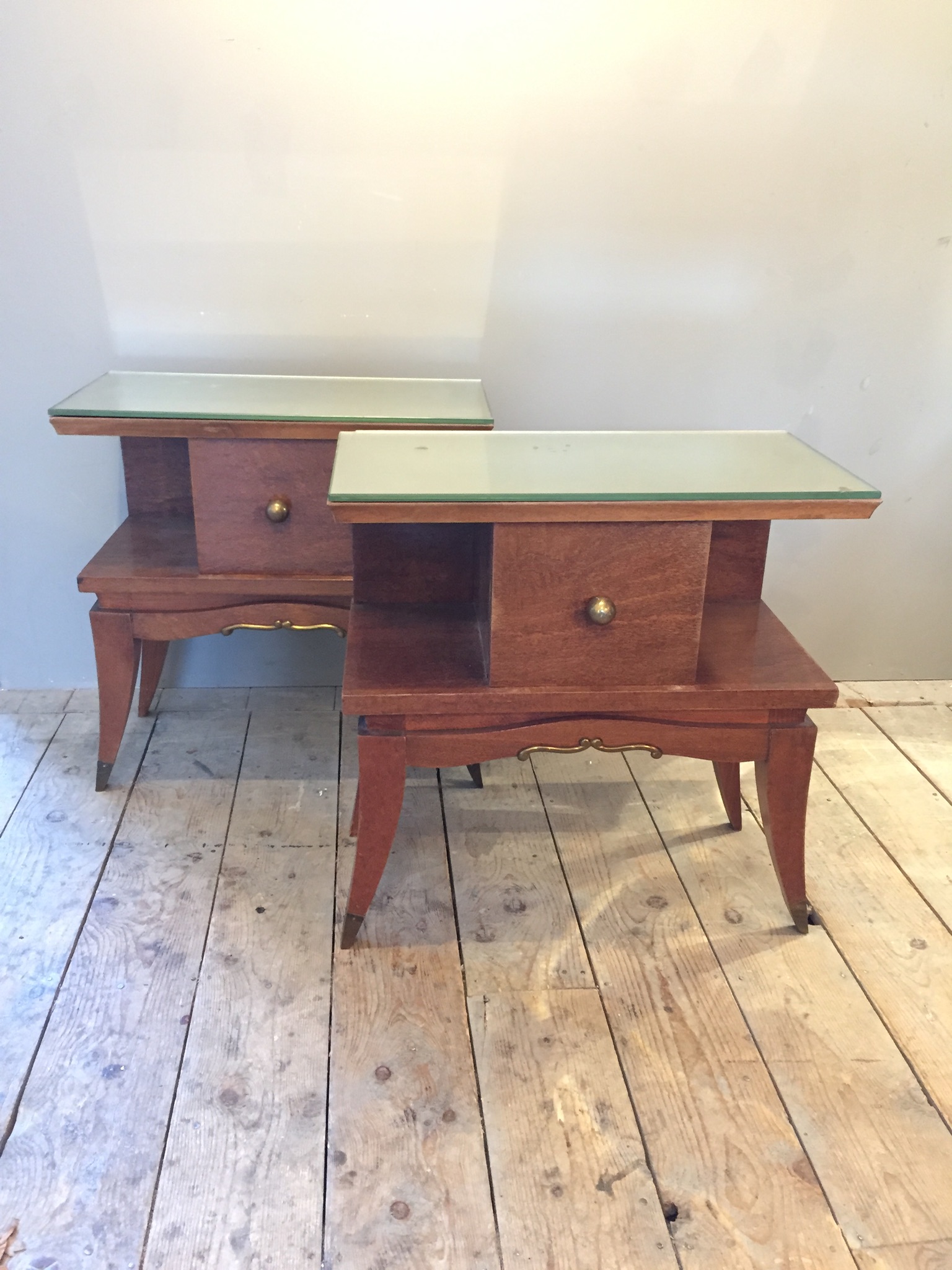 1940s End Tables › James Iles Antiques