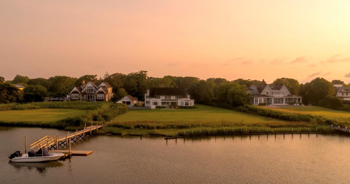 35 Homans Avenue, Westhampton Beach Village • James Lane Post